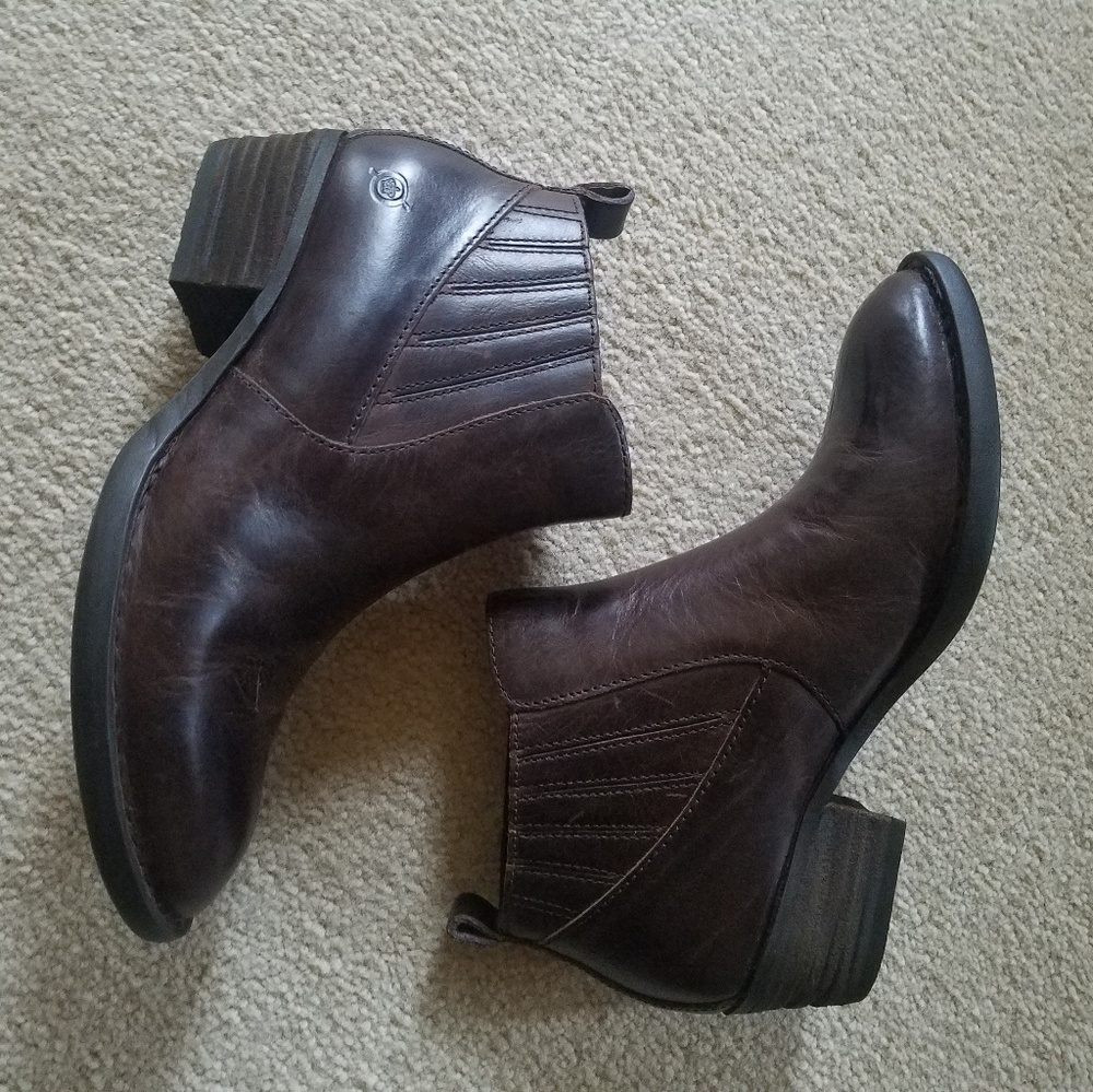 New Born all leather ankle boots